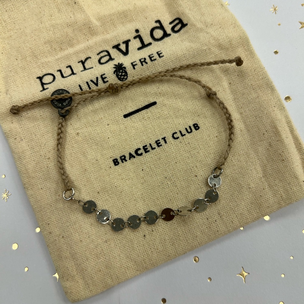 Pura Vida exclusive club bracelet never worn brand new! Waterproof and durable!